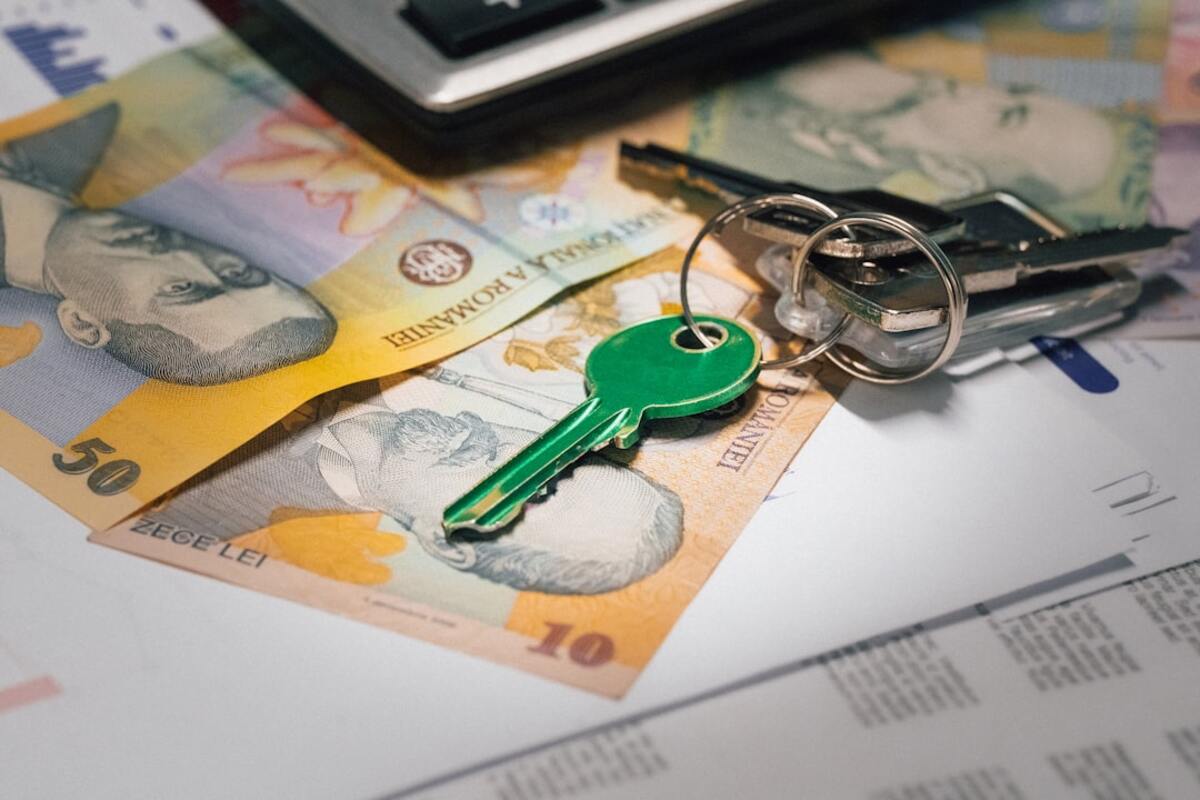 How to Spot a Rental Scam (and What to Do If You’ve Already Paid)