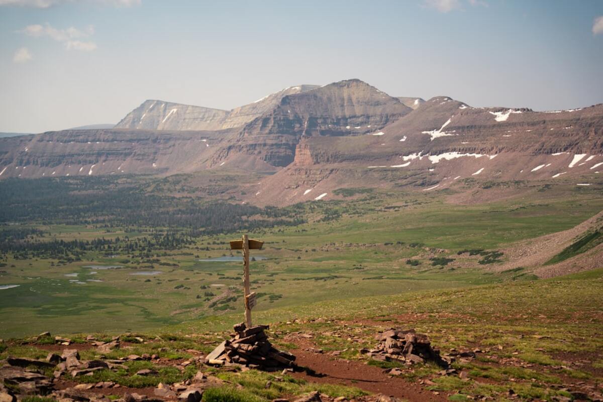 What “Satellite SOS” on Your Phone Really Does (and When It Can Actually Help)