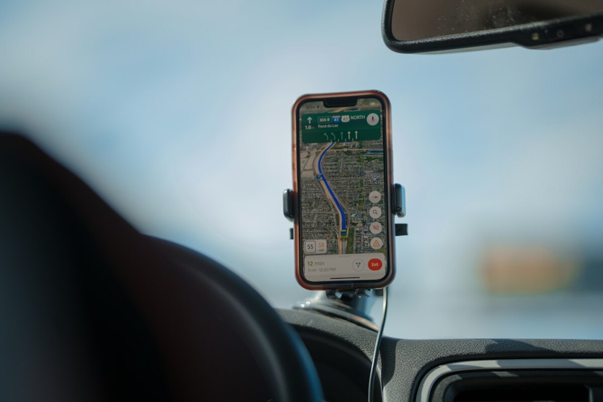 Why Your Phone’s “Precise Location” Matters More Than You Think